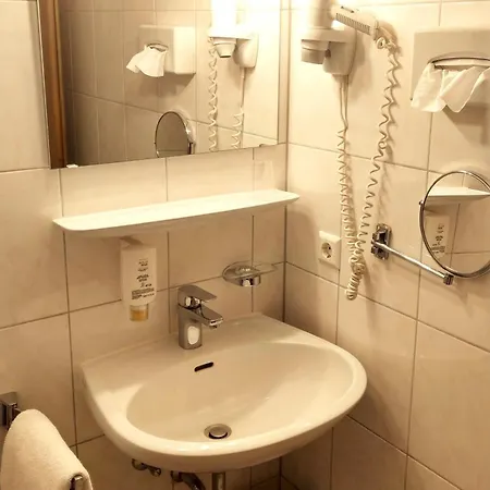 Schwanen 3* Kehl