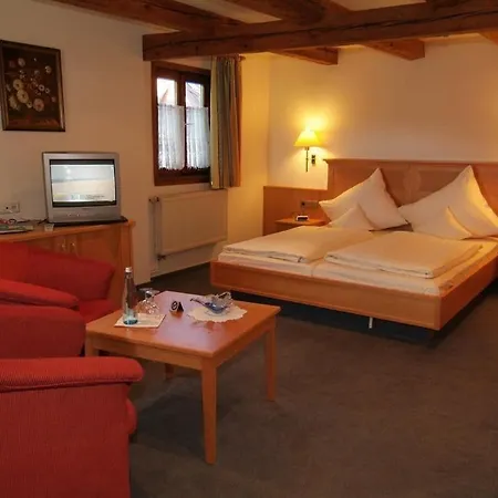 Szálloda Schwanen 3*