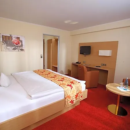 Schwanen 3*