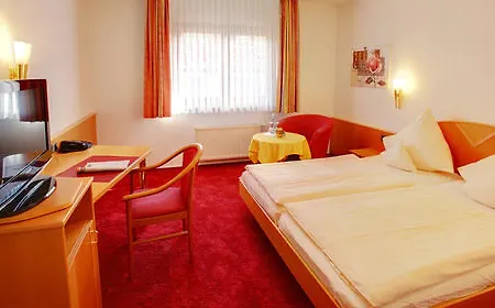 Szálloda Schwanen 3*