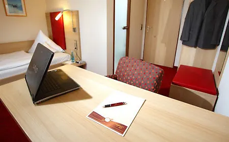 Schwanen Hotel 3*