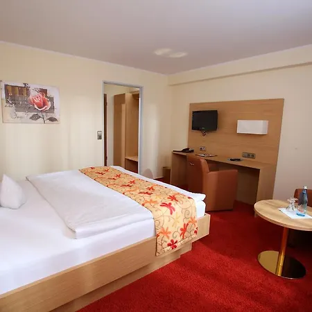 Schwanen Hotel 3*
